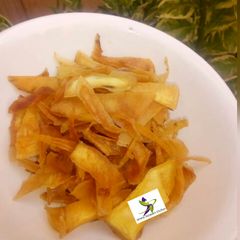 Sweet potato chips A picture of Sweet potato chips.
