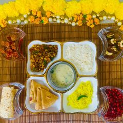 A picture of Gujarati Cuisine 🥰Everyday Meals 😋.
