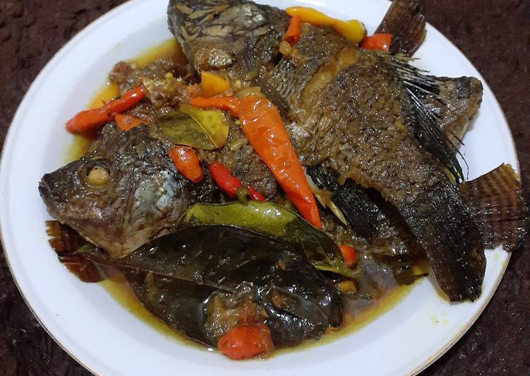 Resep Mujaer Bumbu Kuning Lezat