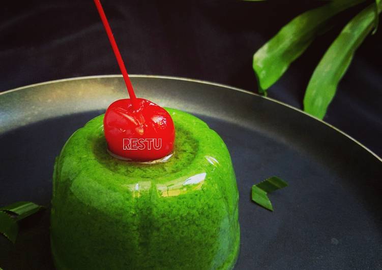 Resep Puding Lumut Pandan oleh Rachma Esty Utami - Cookpad