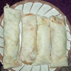 A picture of My home made shawarma.