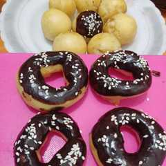 รูปของ DONAT ROTI GORENG (Mudah,murah,tanpa mixer)