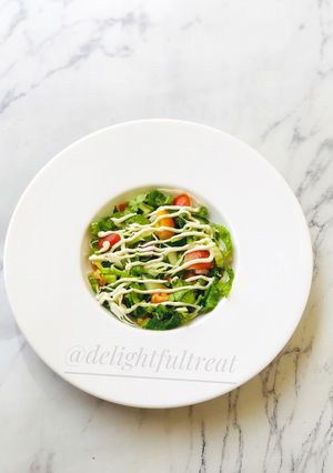 A picture of Creamy latus salad 🥗.