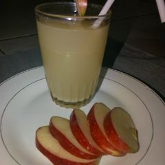 Apple juice A picture of Apple juice.