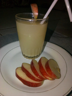 A picture of Apple juice.