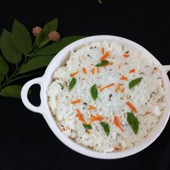 A picture of Curd rice.