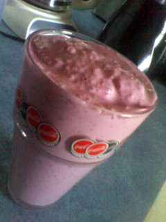 A picture of Causey's Strawberry Banana Smoothie.