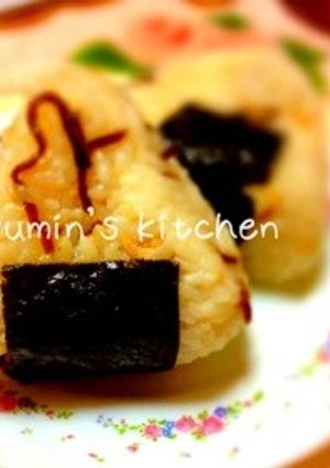 A picture of Delicious Tuna Mayo and Shio Kombu Rice Balls (Onigiri).
