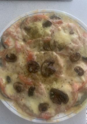 Una foto de Berenjena con atún - microondas