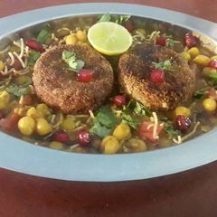 A picture of Ghoogni chat.