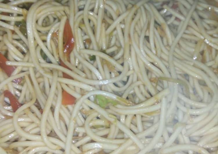 How to Make Quick Veg chowmein