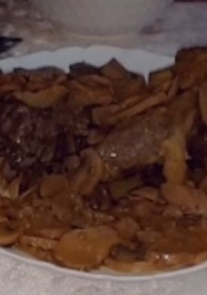 صورة لوصفة طاجين اللحم بالفطر