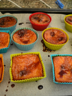 Una foto de Mini-flanes de leche condensada
