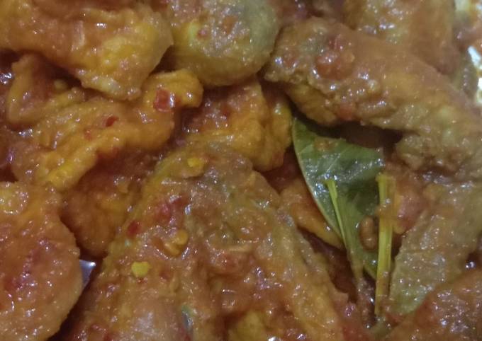 Sayap Ayam + Tahu Bumbu Merah