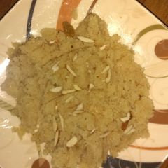 A picture of Soji ka halwa.