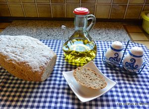 Una foto de Pan de espelta integral, panadera Lékué