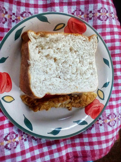 A picture of Bread and rolled omelette.