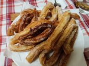 Una foto de churros fáciles