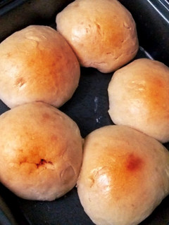 மில்க் பன்(milk bun recipe in tamil) செய்முறை முக்கிய புகைப்படம்