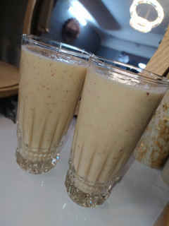 عکسی از دستور اسموتی موز و هلو