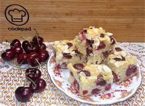 Puha cseresznyés pite mandulával recept fotója