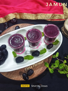 જાંબુ શોટ્સ (Jamun Shots Recipe in Gujarati) રેસીપી મુખ્ય ફોટો
