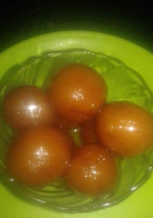 A picture of Bread gulab Jamun.