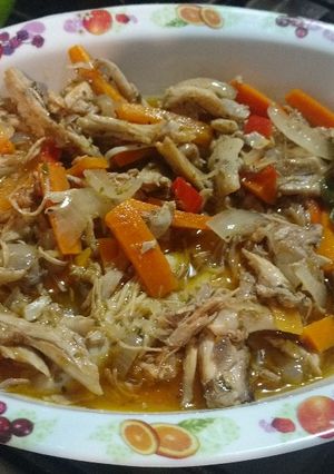 Una foto de Pollo en escabeche