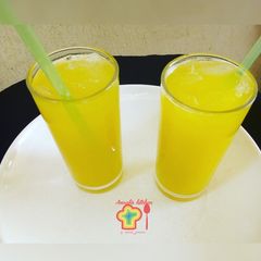 A picture of Pineapple and ginger juice.