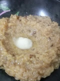 ખીચડી (Khichdi recipe in Gujarati) રેસીપી મુખ્ય ફોટો