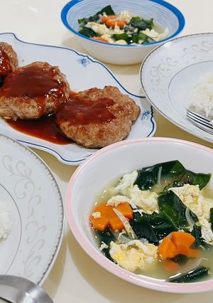 รูปของ ข้าวแฮมเบิร์กซุปสาหร่าย