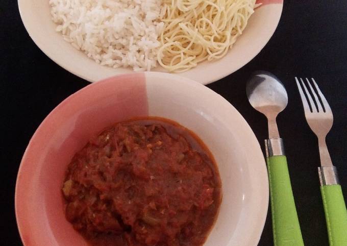 Rice and spaghetti with fish soup