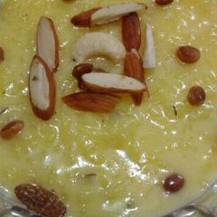 A picture of Yummy kesari kheer.