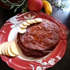 A picture of Fruity Beetroot Pancake.