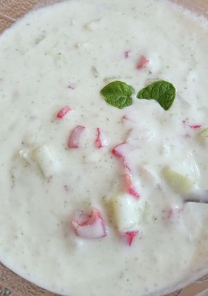 A picture of Salad Mix Raita 🥗🥗.