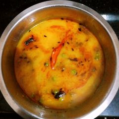 A picture of Matar dal.