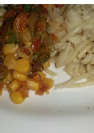 A picture of Carrot veggies sauce &Spaghetti macaroni#Abujamoms #Abjmoms.