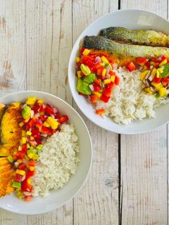 Una foto de Salmón al curry