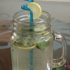 Mint lemon mojito A picture of Mint lemon mojito.