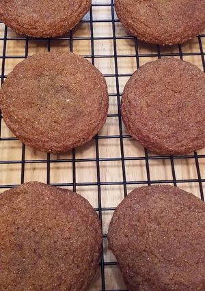 A picture of Ginger Pistachio Cookies.