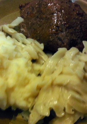 A picture of yummy yummy steak tenderloin.