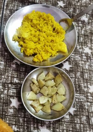 A picture of Yellow rice.