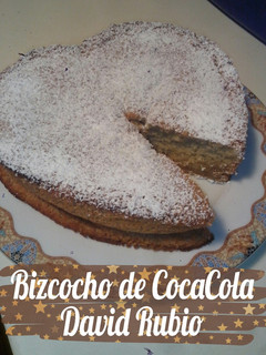 Una foto de Bizcocho de CocaCola