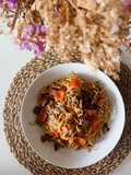 Noodles con ternera, verduritas y salsa de soja