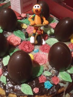 Una foto de Mona de Pascua de chocolate