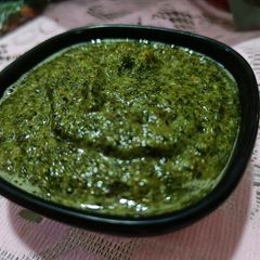 A picture of Mint chutney without raw mango.