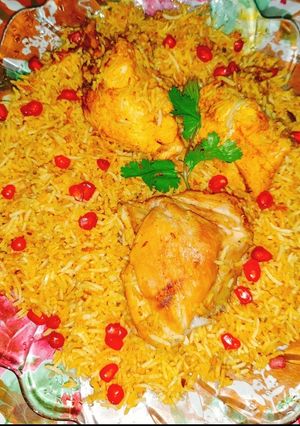 A picture of Raw Chicken Biryani(kachy gosht ki biryani).