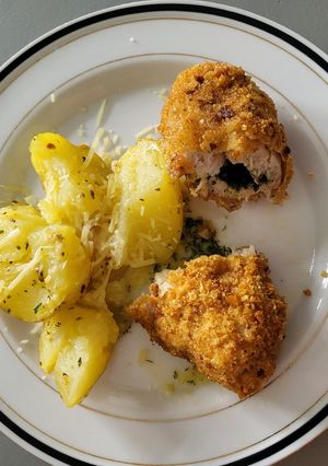 A picture of Kiev's cutlet and baked potato😊.