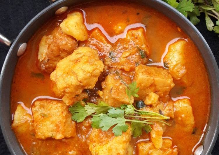 Step-by-Step Guide to Make Spring AlOO BESAN TARAKARI
