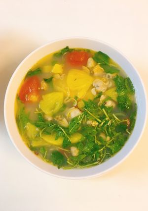 Hình của món Canh ngao nấu dứa.